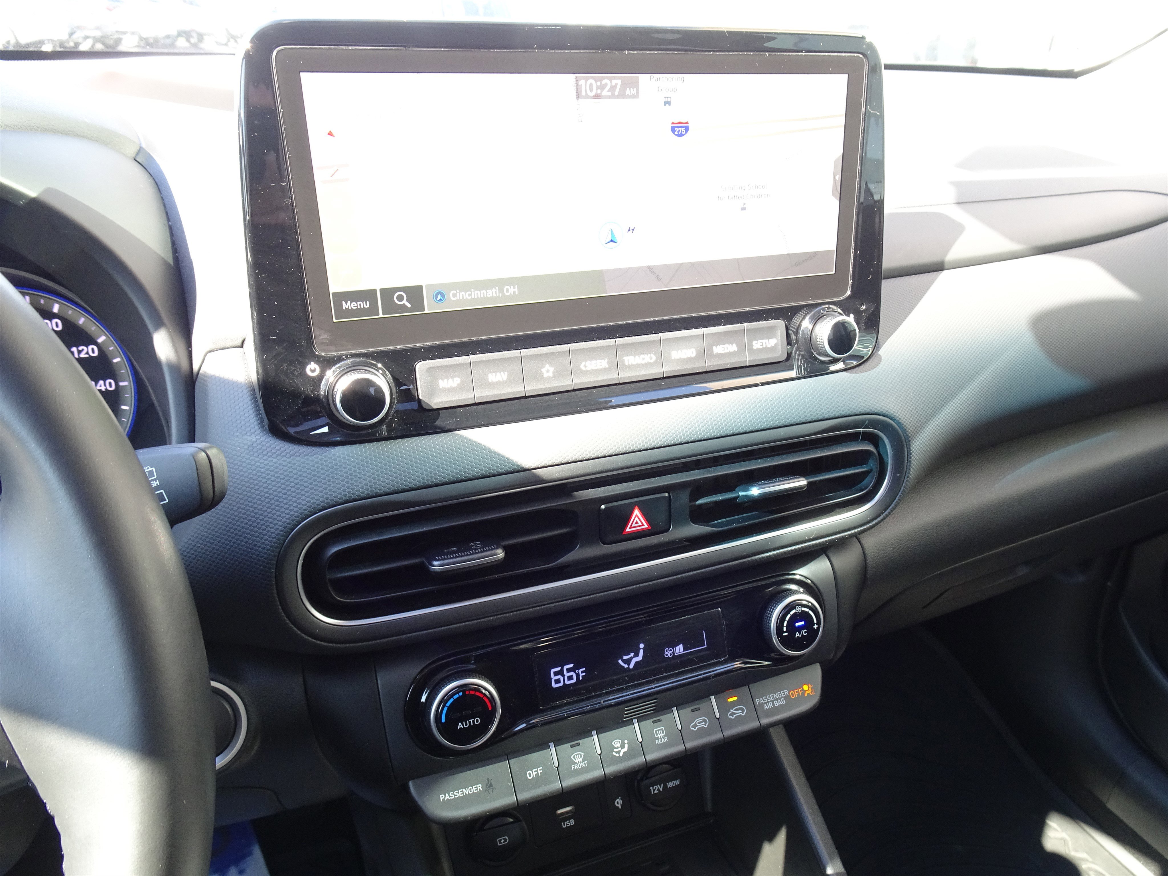 Used 2023 Hyundai Kona SEL w/ Convenience Package image 18