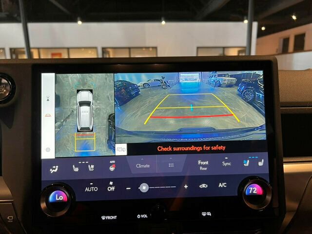 Used 2024 Lexus GX 550 image 21