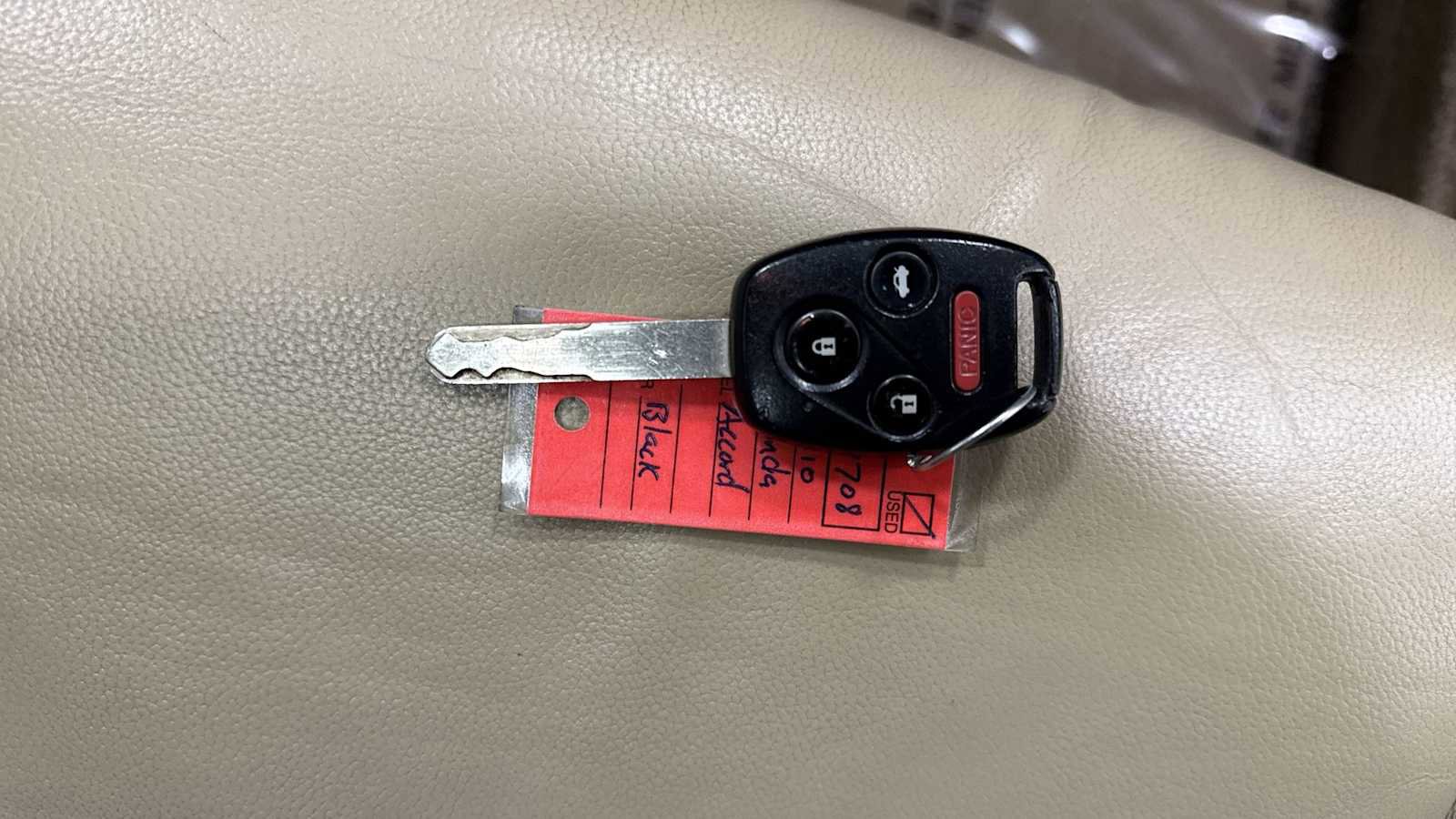 Used 2010 Honda Accord EX-L image 30