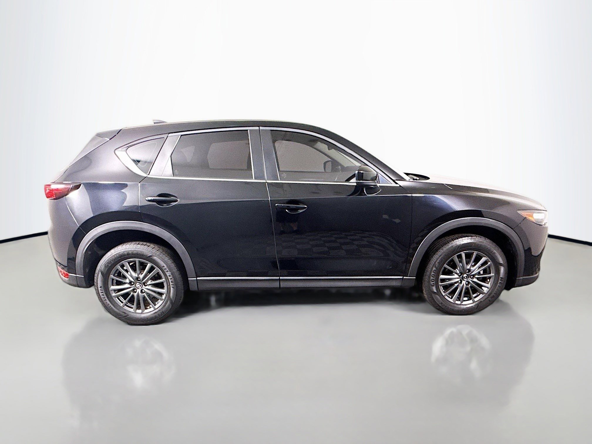Used 2018 MAZDA CX-5 Sport image 11