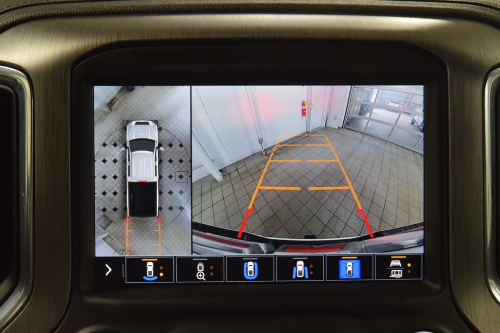 Used 2023 GMC Sierra 3500 Denali image 51