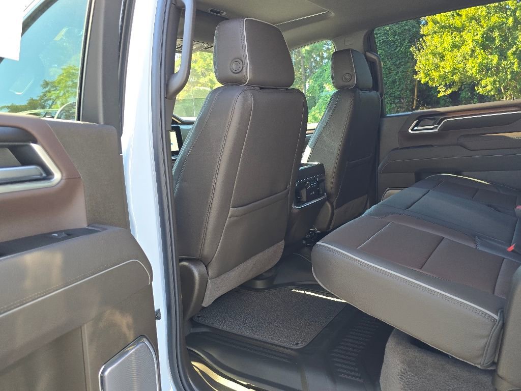 New 2026 GMC Sierra 2500 Denali w/ Denali Reserve Package image 5