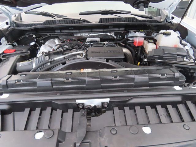 Used 2025 Chevrolet Silverado 2500 LT w/ Convenience Package AWD/4WD image 17