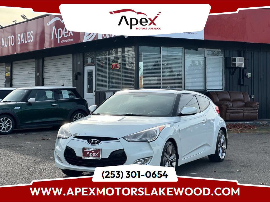 Used 2013 Hyundai Veloster w/ Tech Pkg