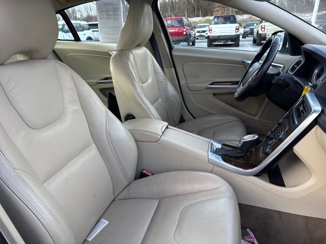 Used 2013 Volvo S60 T5 image 10