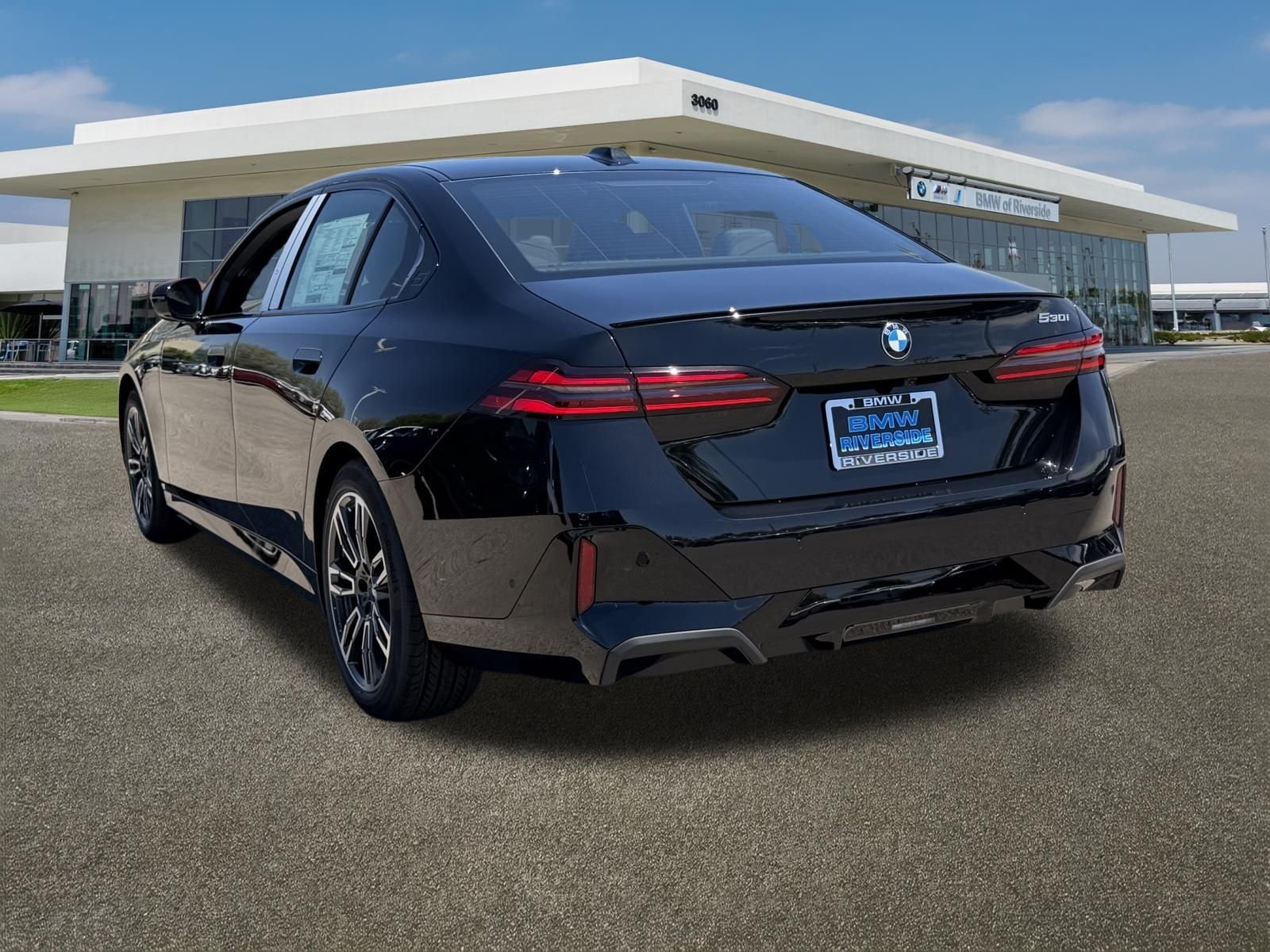 New 2026 BMW 530i RWD image 8
