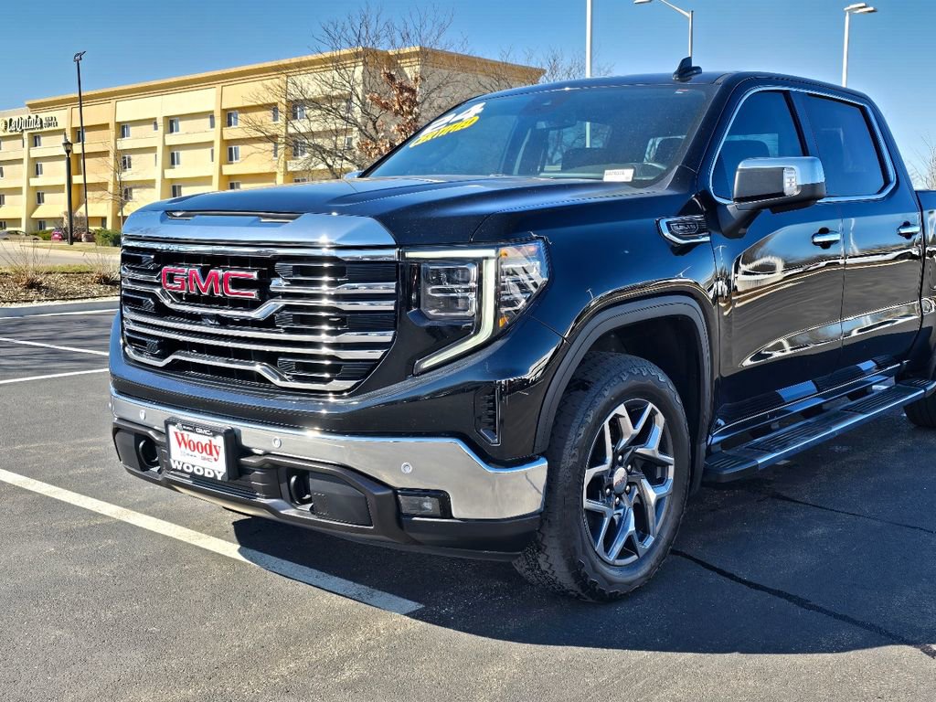 Certified 2024 GMC Sierra 1500 SLT w/ SLT Premium Plus Package image 12