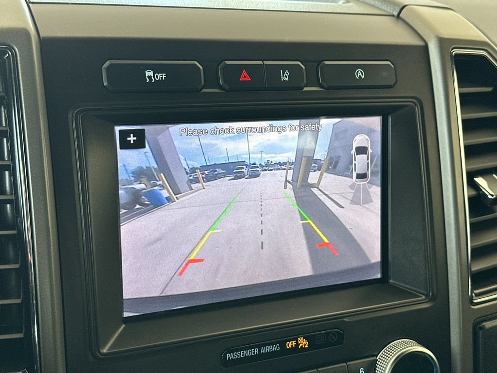 Used 2019 Ford Expedition Max XLT w/ Equipment Group 202A RWD image 19