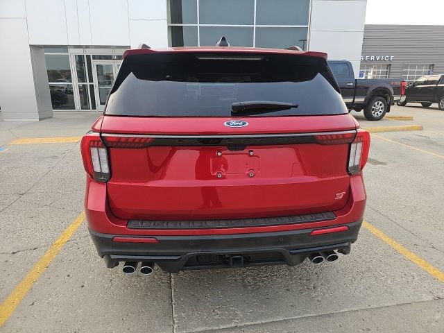 Used 2025 Ford Explorer ST w/ Sun And Sound Package AWD/4WD image 5
