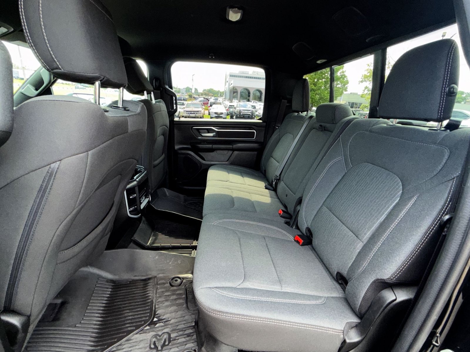 Used 2023 RAM 1500 Big Horn AWD/4WD image 24
