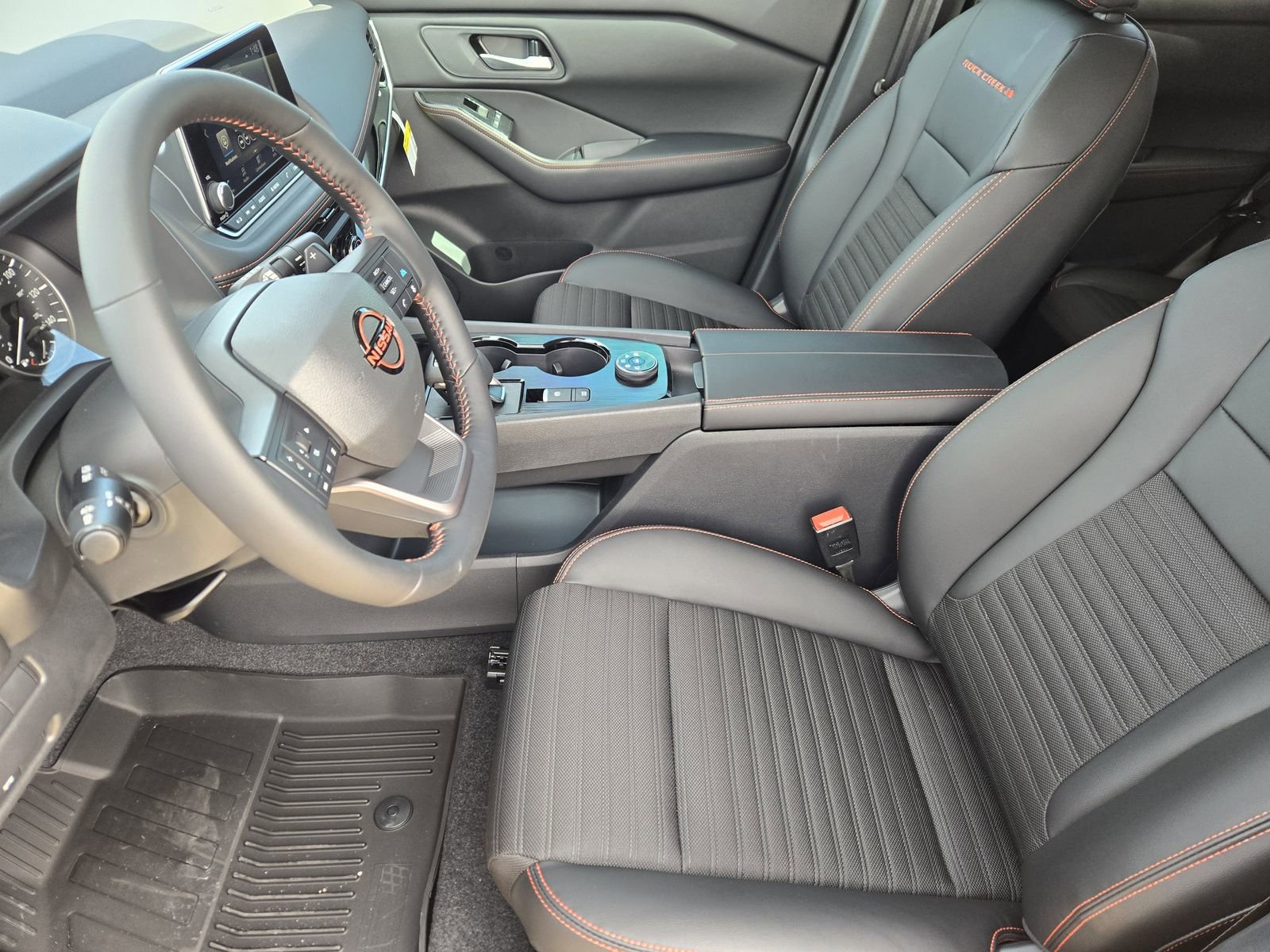 New 2026 Nissan Rogue SV image 12