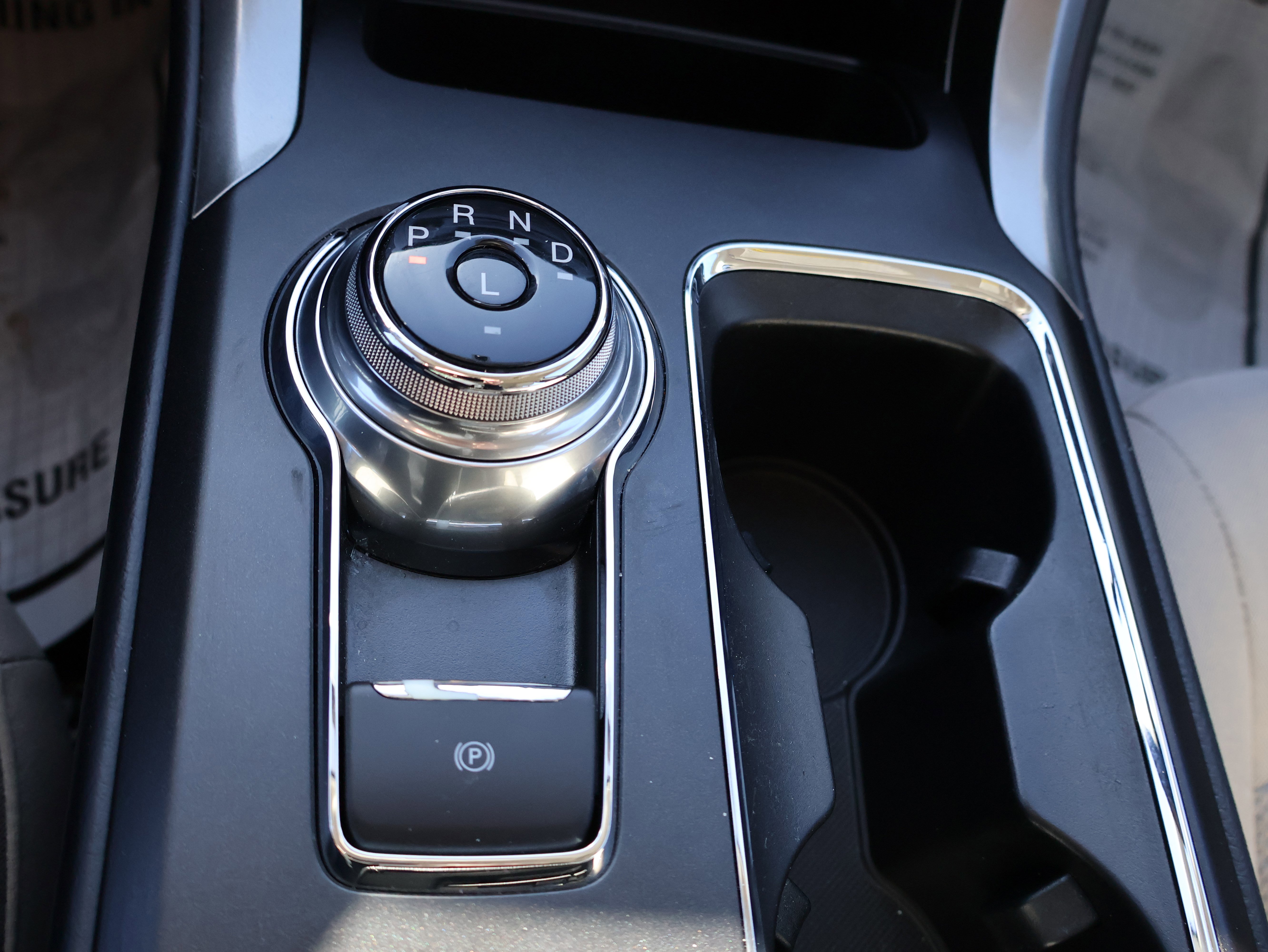 Used 2018 Ford Fusion S image 30