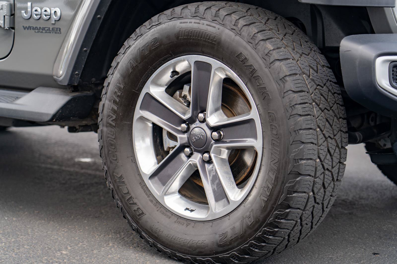 Used 2020 Jeep Wrangler Unlimited Sahara AWD/4WD image 8