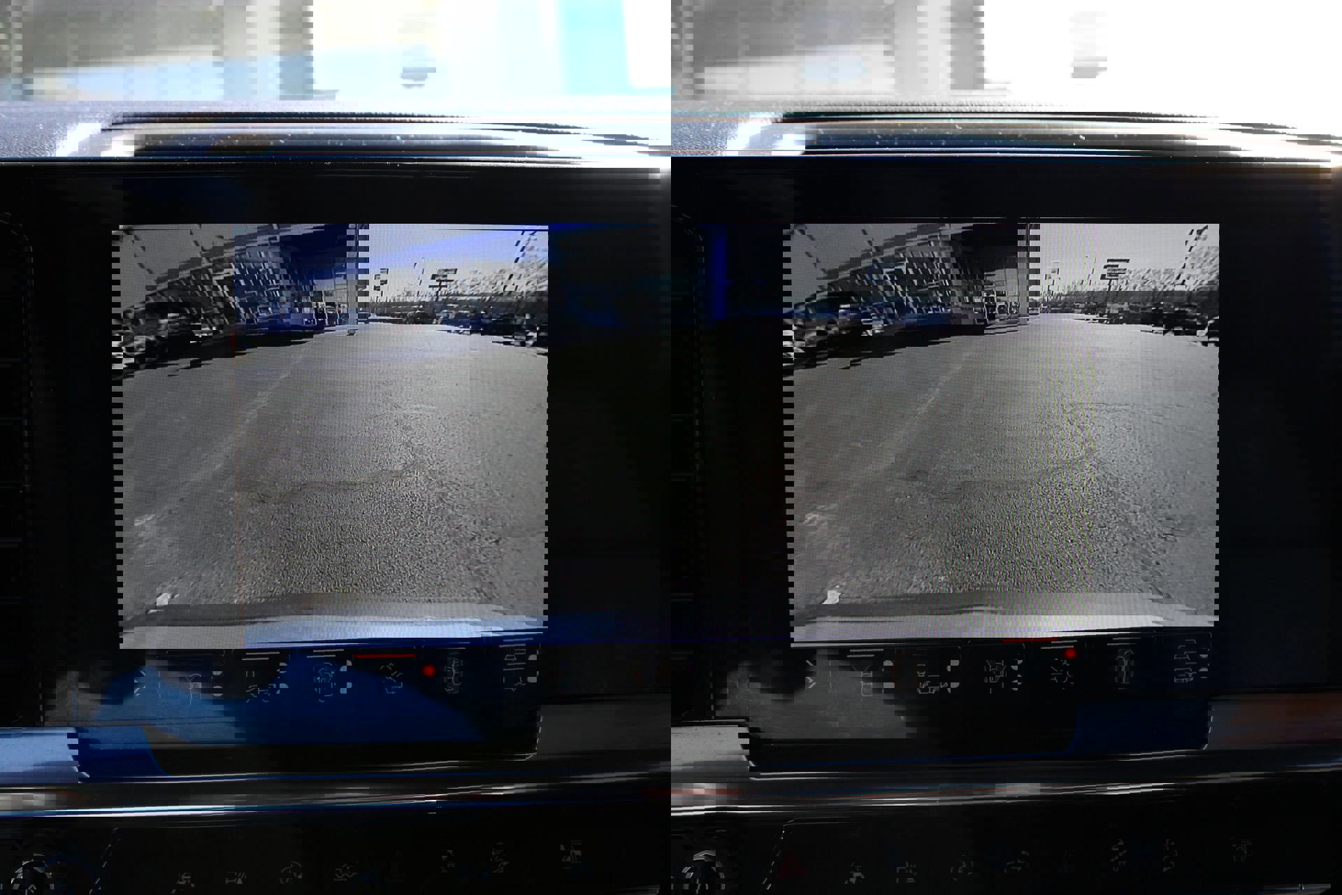 Used 2024 Chevrolet Silverado 1500 LTZ image 28