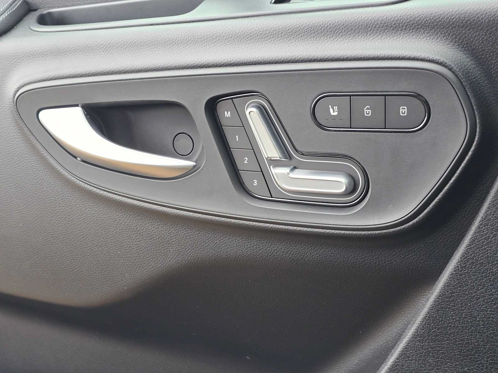 Used 2026 Mercedes-Benz Sprinter 2500 image 23