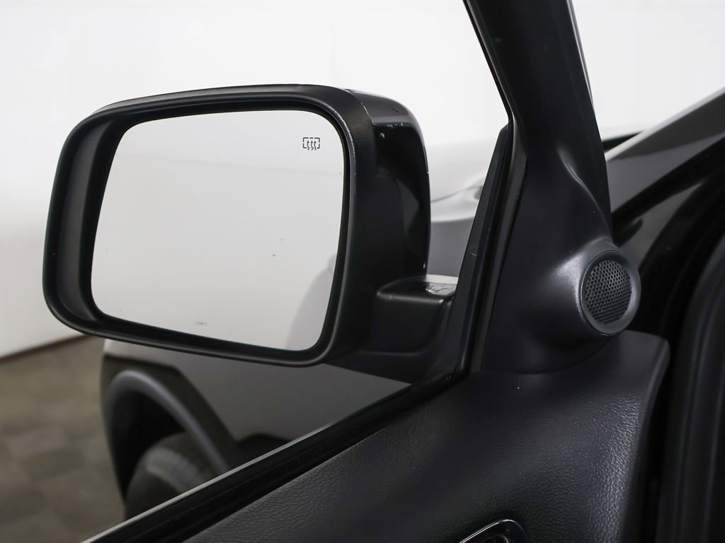 Used 2018 Dodge Durango SXT image 28