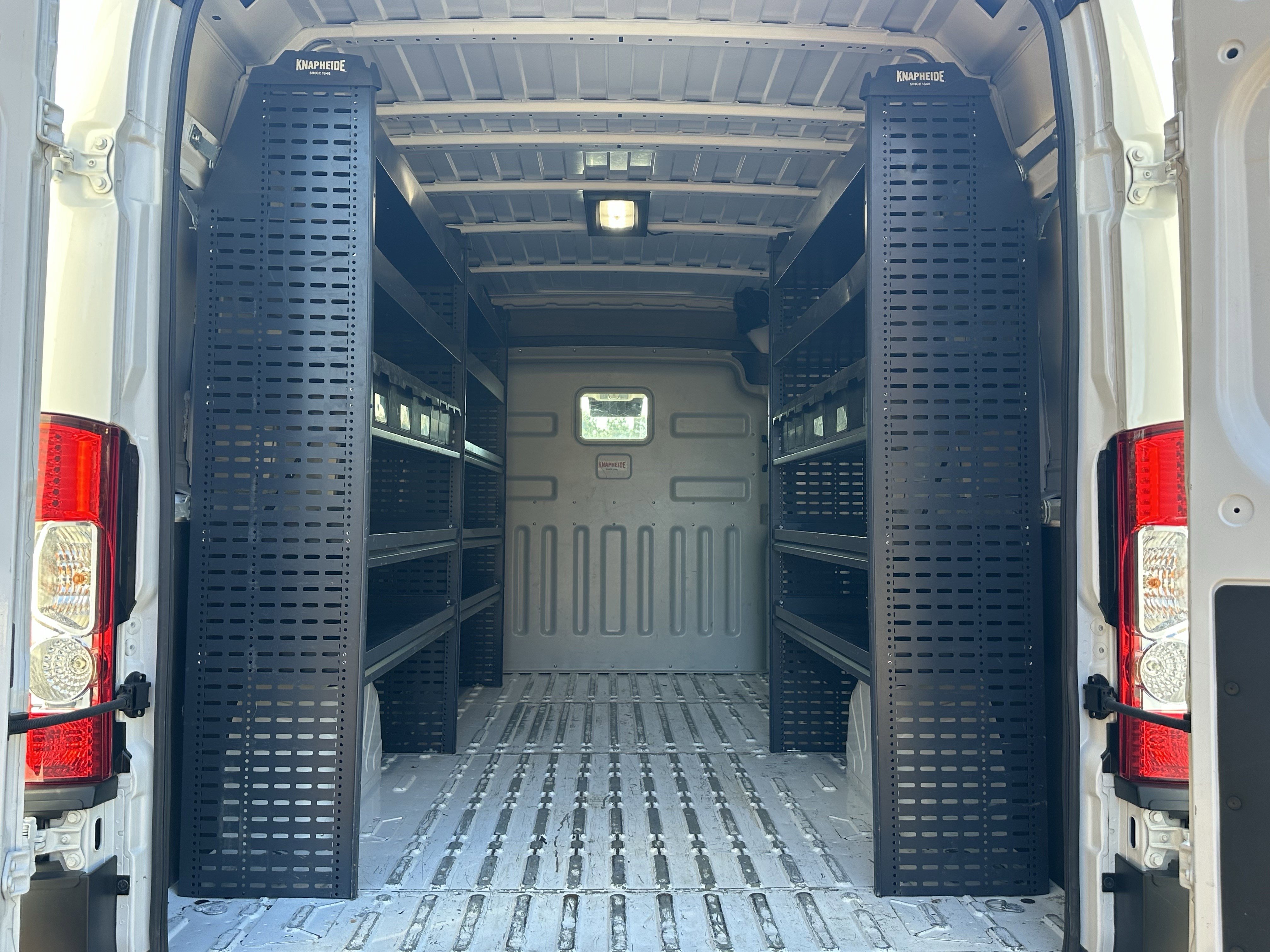 Used 2024 RAM ProMaster 3500 w/ Convenience Group image 21