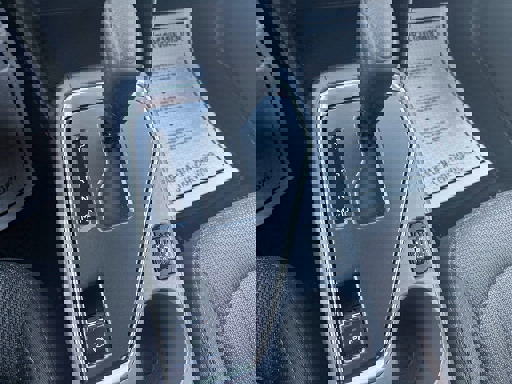 Used 2024 Subaru Crosstrek 2.0i Premium image 13