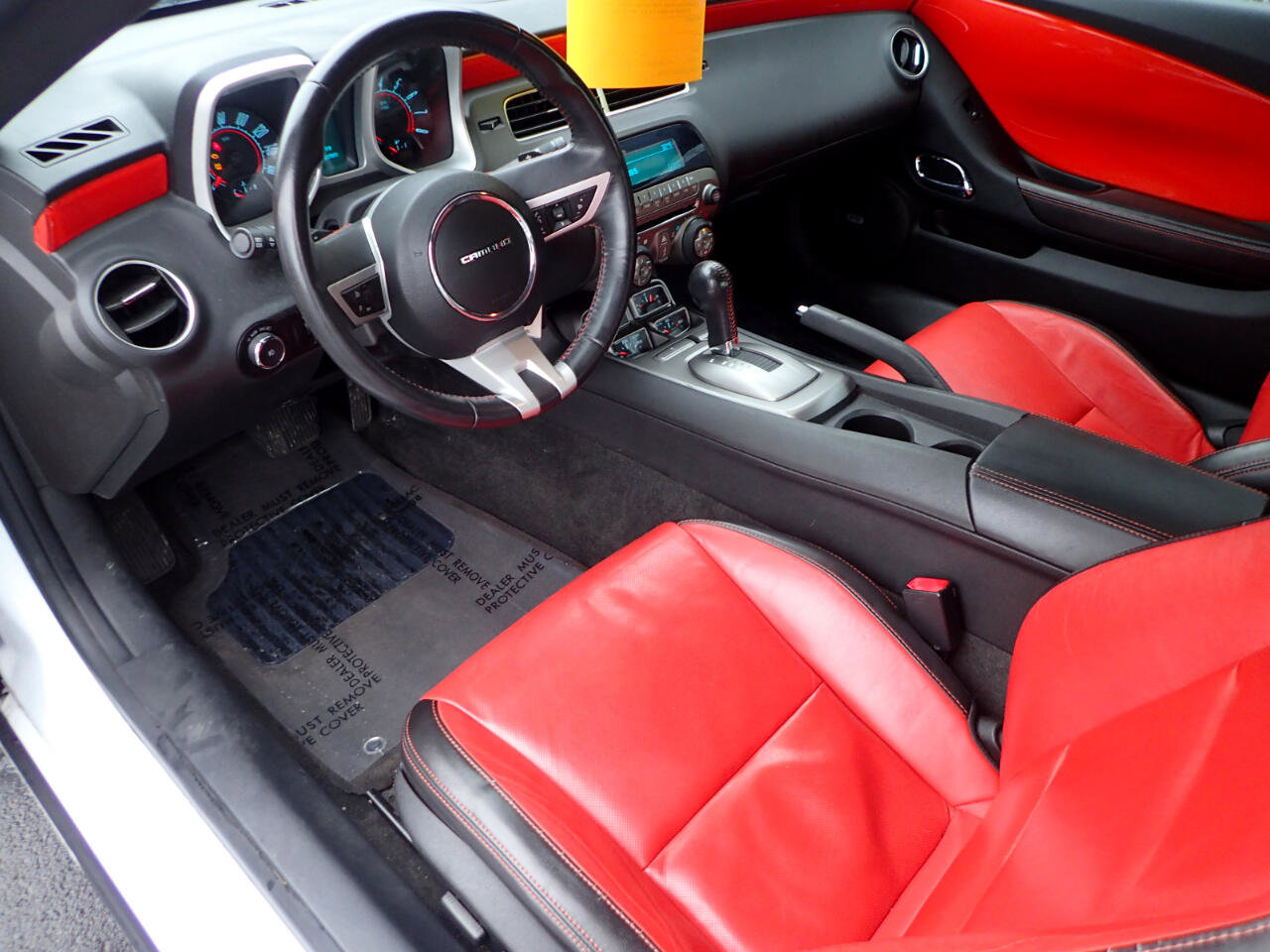 Used 2010 Chevrolet Camaro LT w/ Interior Accent Trim Package RWD image 9