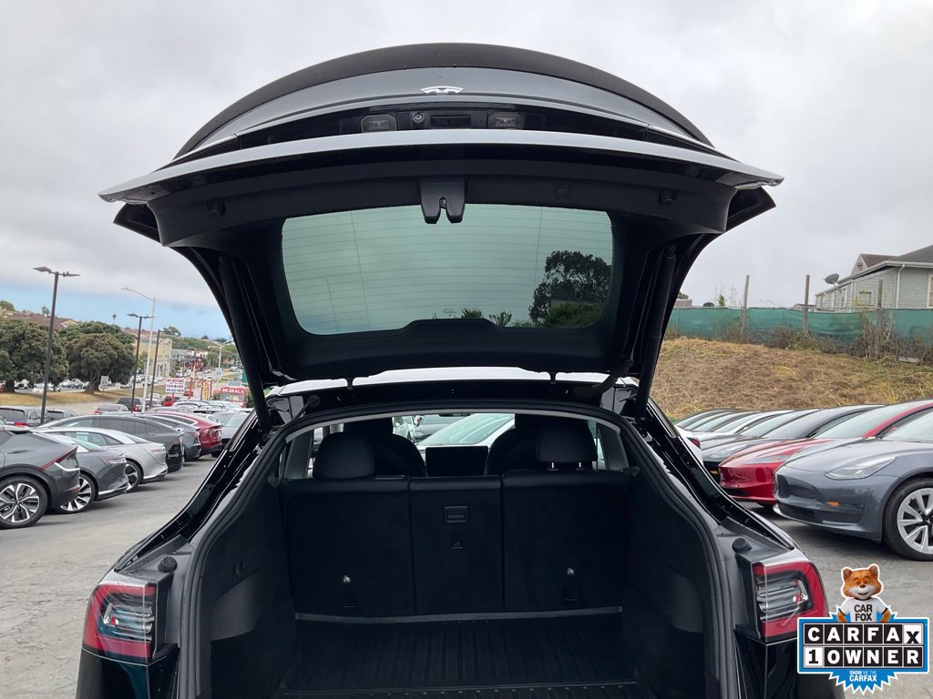 Used 2022 Tesla Model Y Performance AWD/4WD image 9