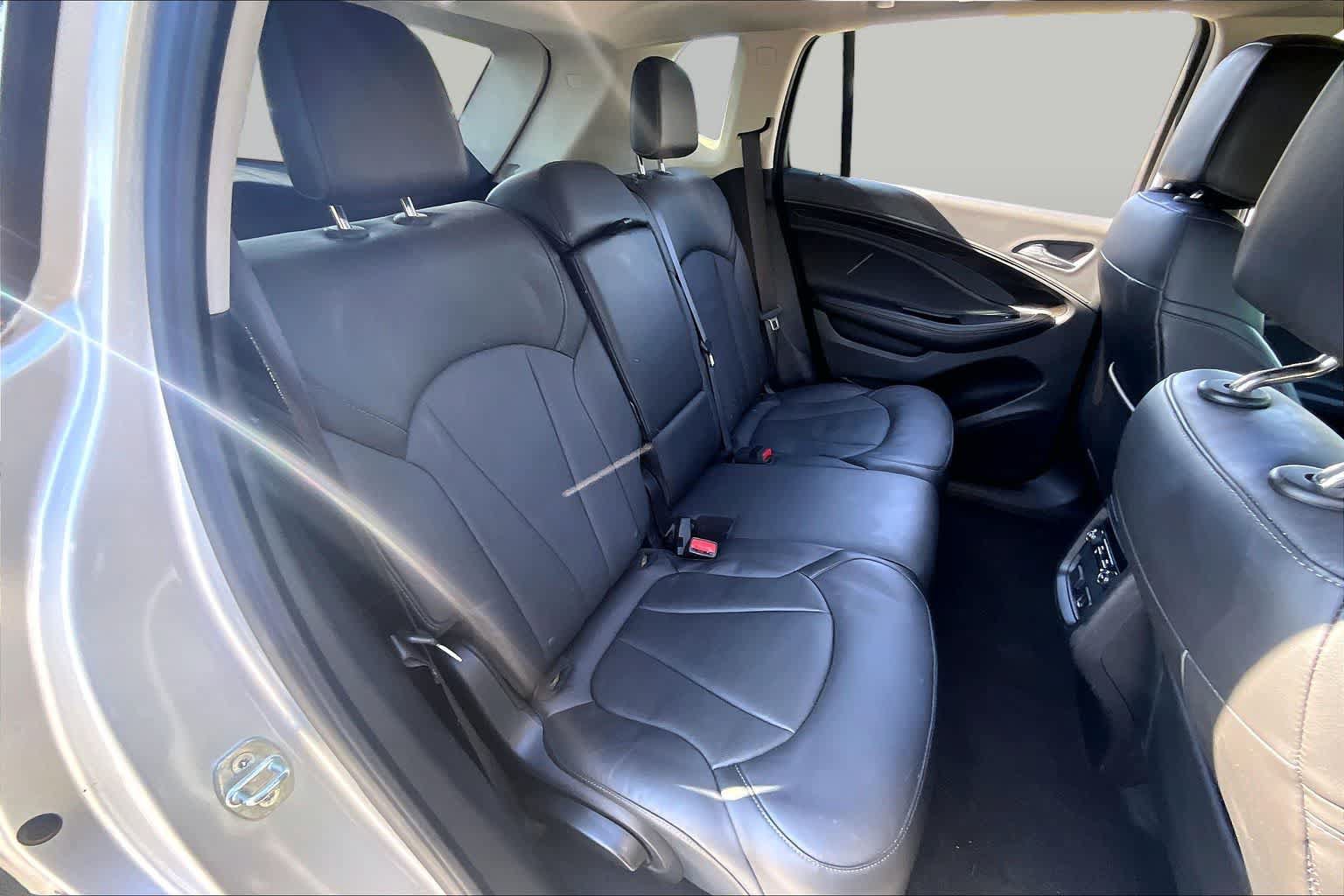 Used 2019 Buick Envision Essence AWD/4WD image 20