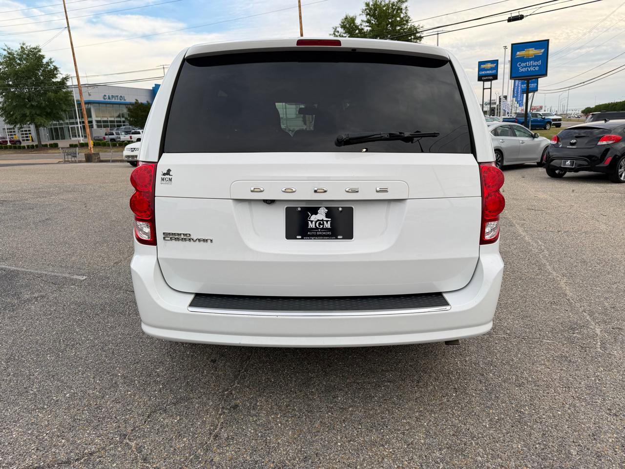 Used 2020 Dodge Grand Caravan SE FWD image 22