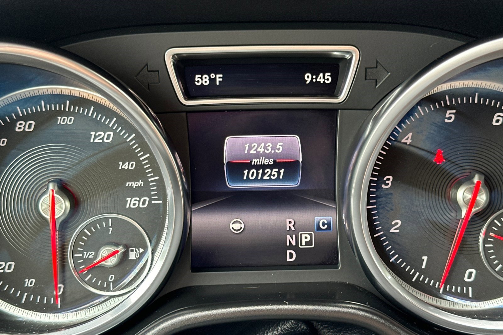Used 2018 Mercedes-Benz GLS 550 4MATIC image 33