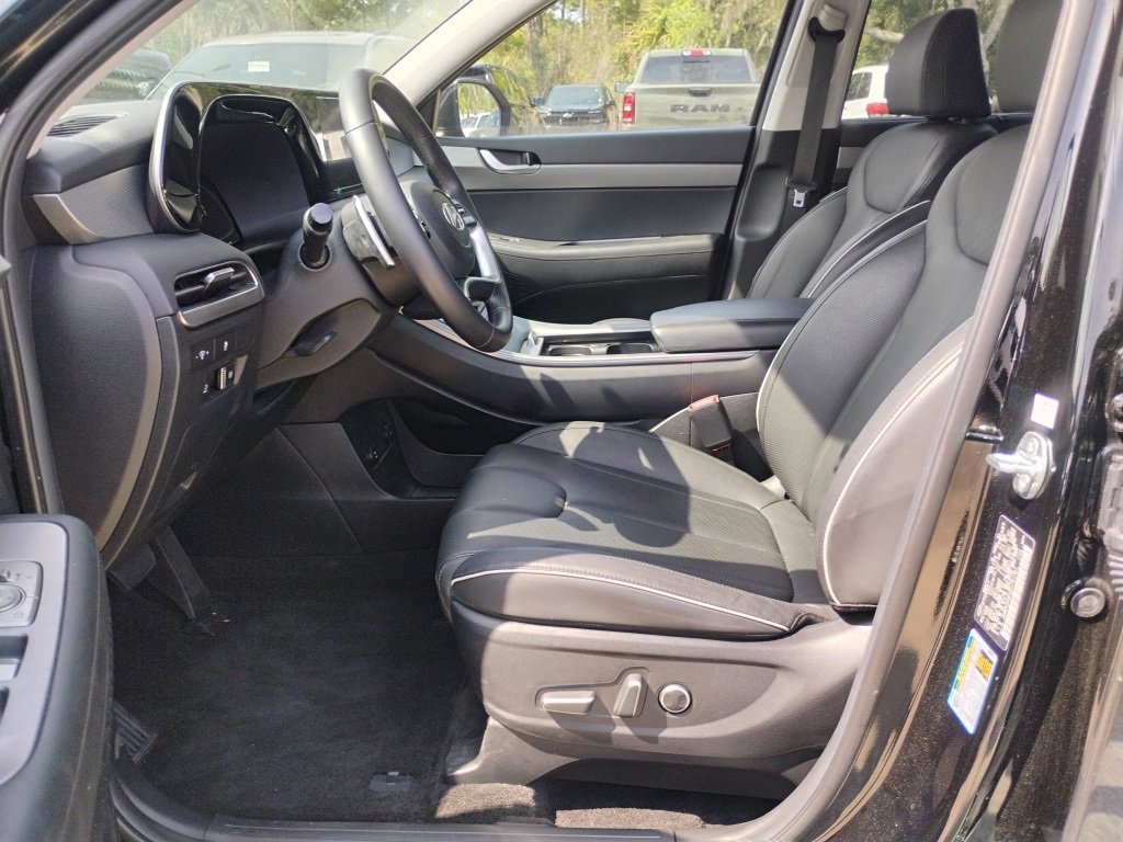 Used 2024 Hyundai Palisade XRT image 3