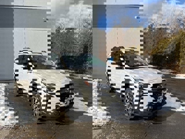 New 2025 Subaru Outback Premium