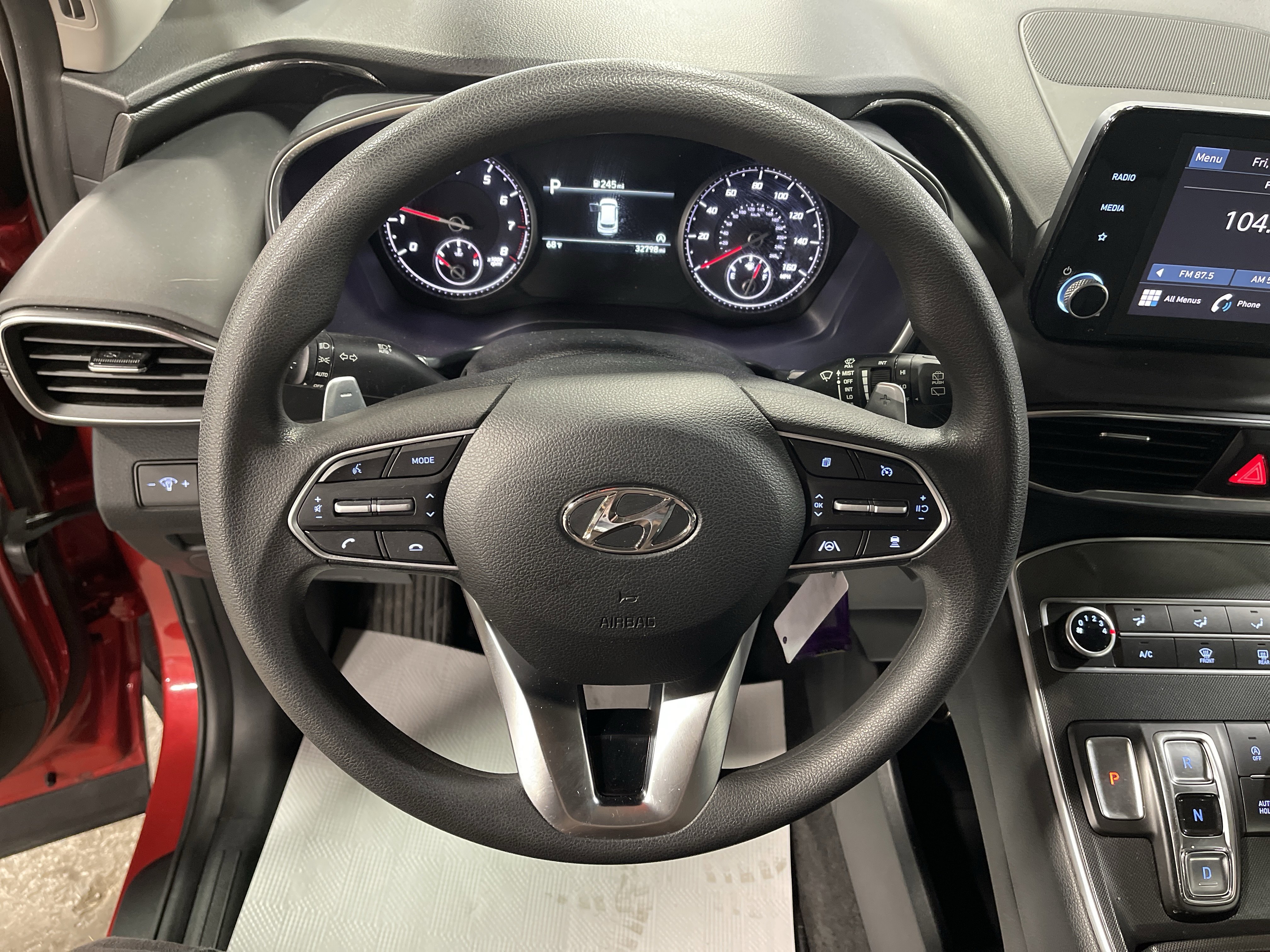 Used 2023 Hyundai Santa Fe SE image 17