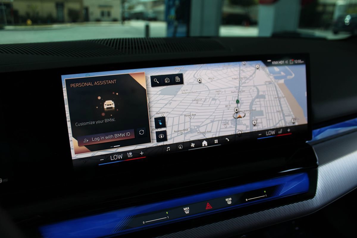 Used 2025 BMW i5 eDrive40i w/ M Sport Package image 20