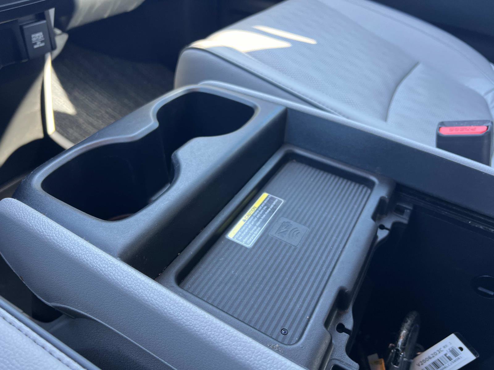 Used 2022 Honda Odyssey Elite image 18