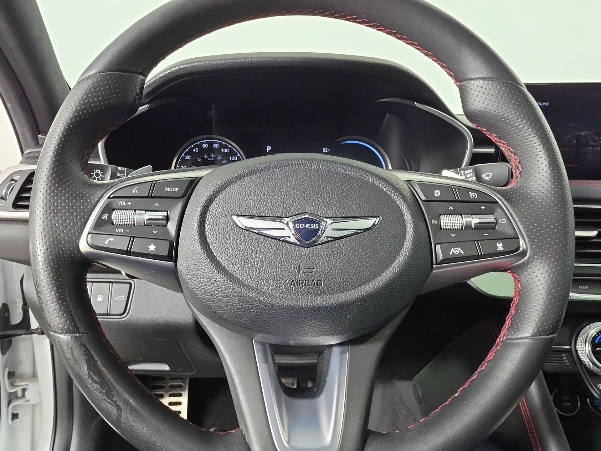 Used 2022 Genesis G70 3.3T RWD image 19