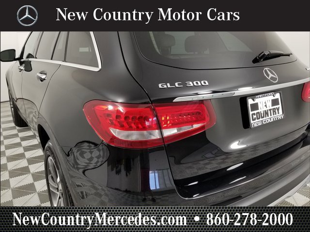 Certified 2017 Mercedes-Benz GLC 300 4MATIC image 8