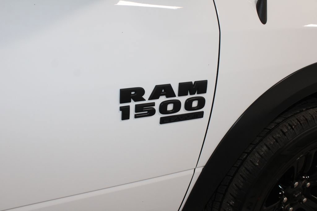 Used 2024 RAM 1500 Classic Warlock image 12