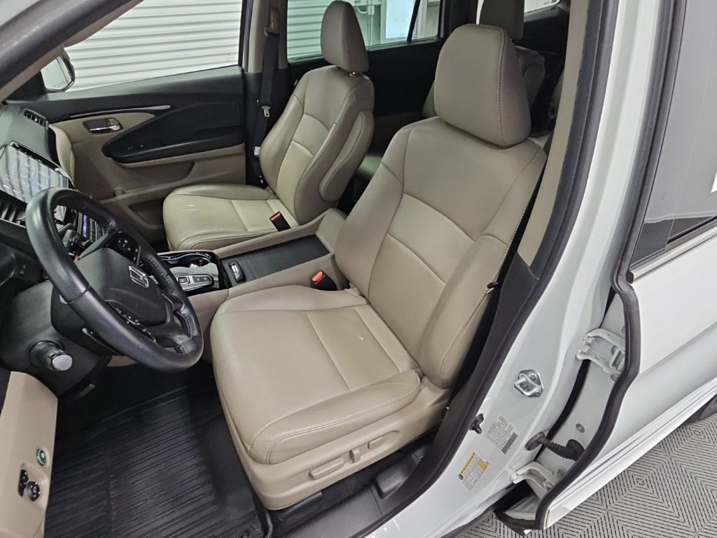 Used 2022 Honda Pilot Touring image 30