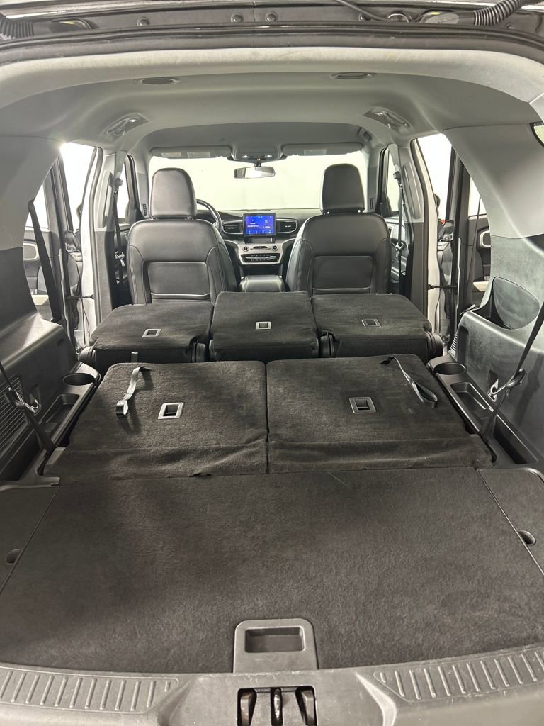 Used 2023 Ford Explorer XLT w/ Equipment Group 202A image 22