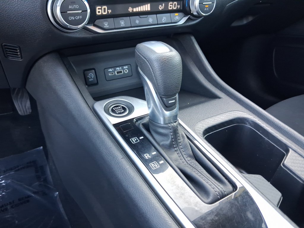 Certified 2024 Nissan Sentra SV w/ All-Weather Package FWD image 21