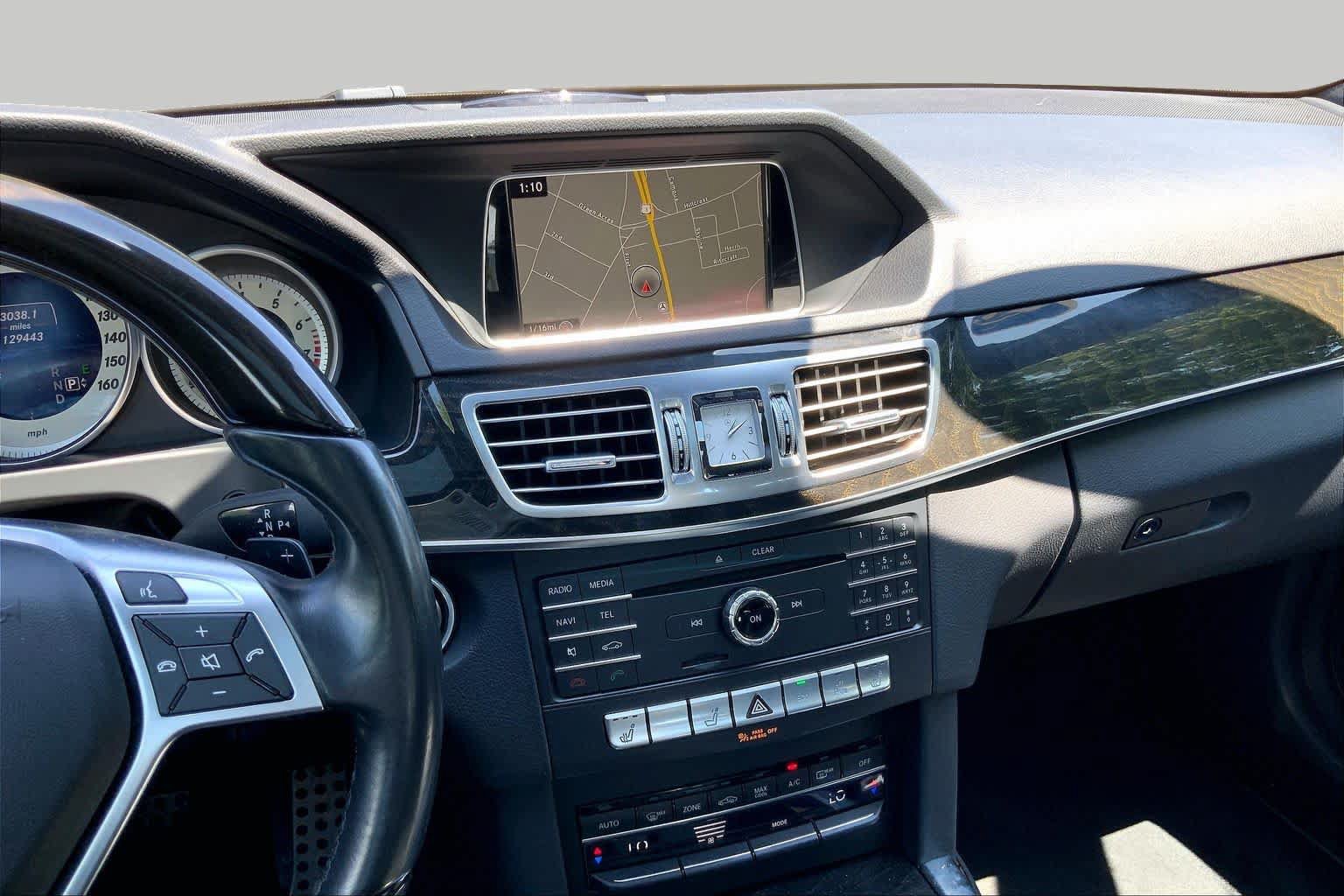 Used 2016 Mercedes-Benz E 350 4MATIC Wagon image 7