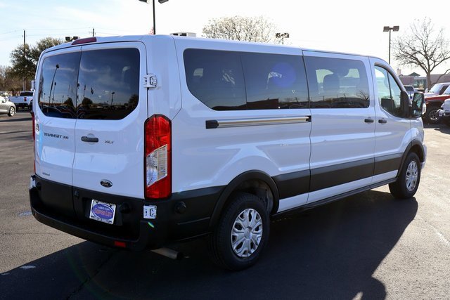 Used 2024 Ford Transit 350 XLT image 11