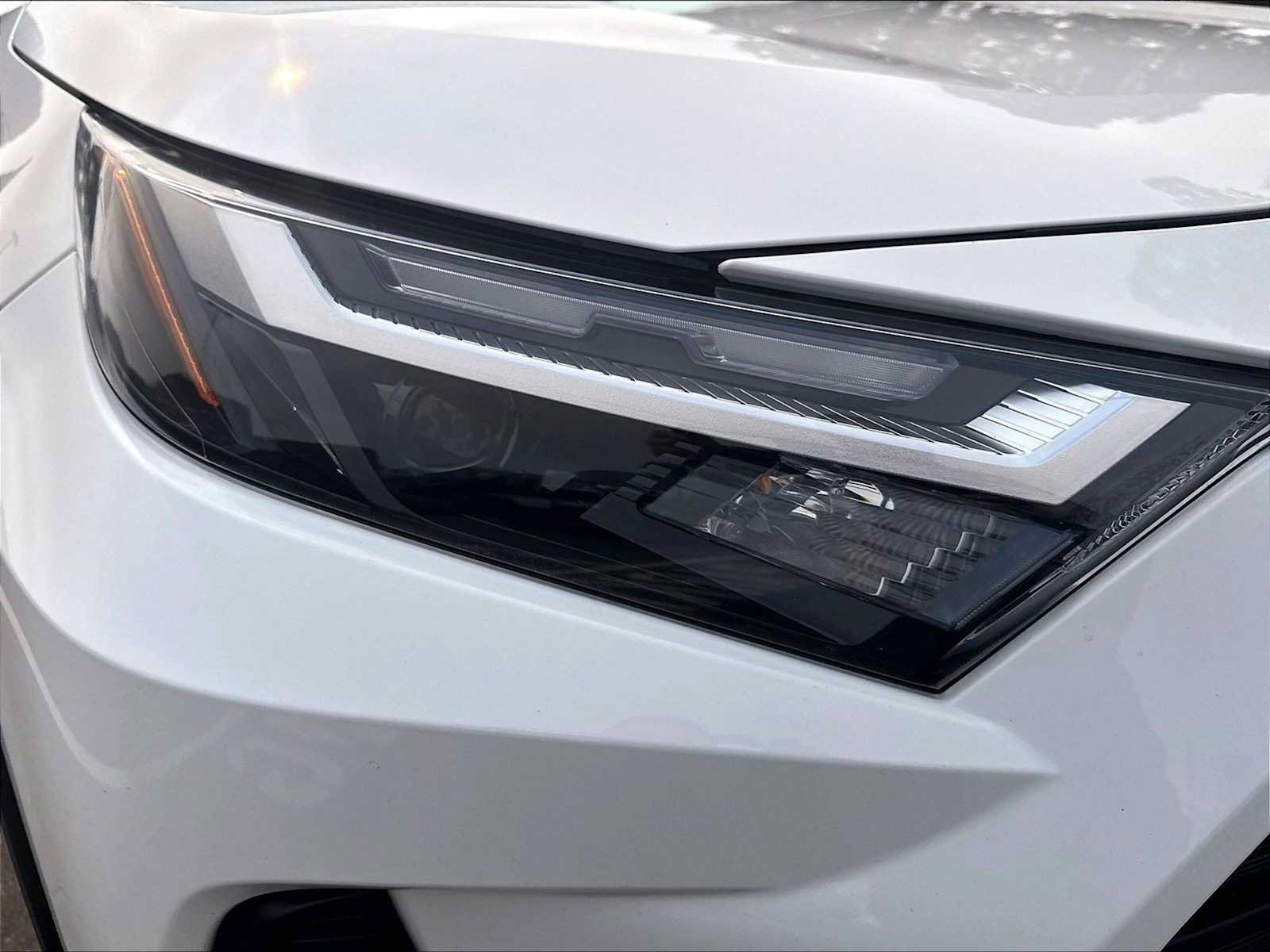 Used 2023 Toyota RAV4 XLE w/ Convenience Package FWD image 29