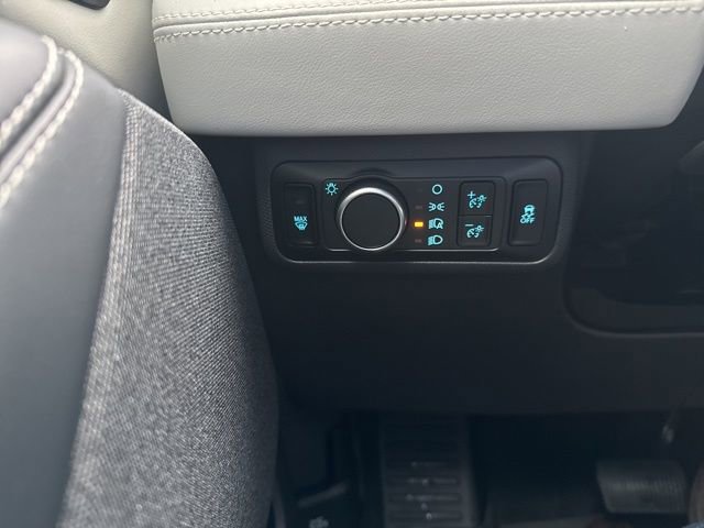 Used 2025 Ford Mustang Mach-E Premium image 19