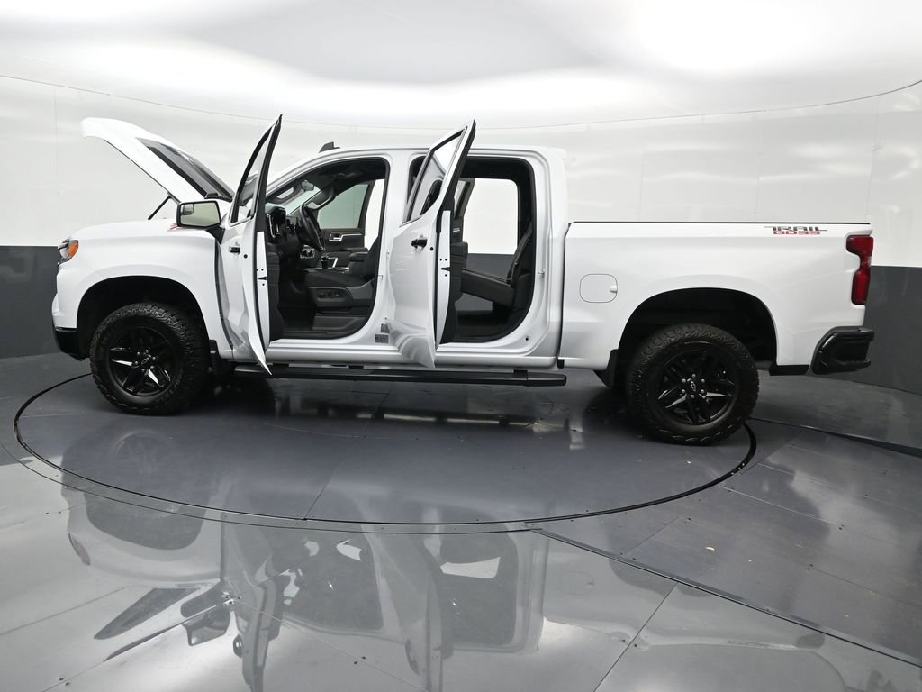 Used 2024 Chevrolet Silverado 1500 LT Trail Boss image 35