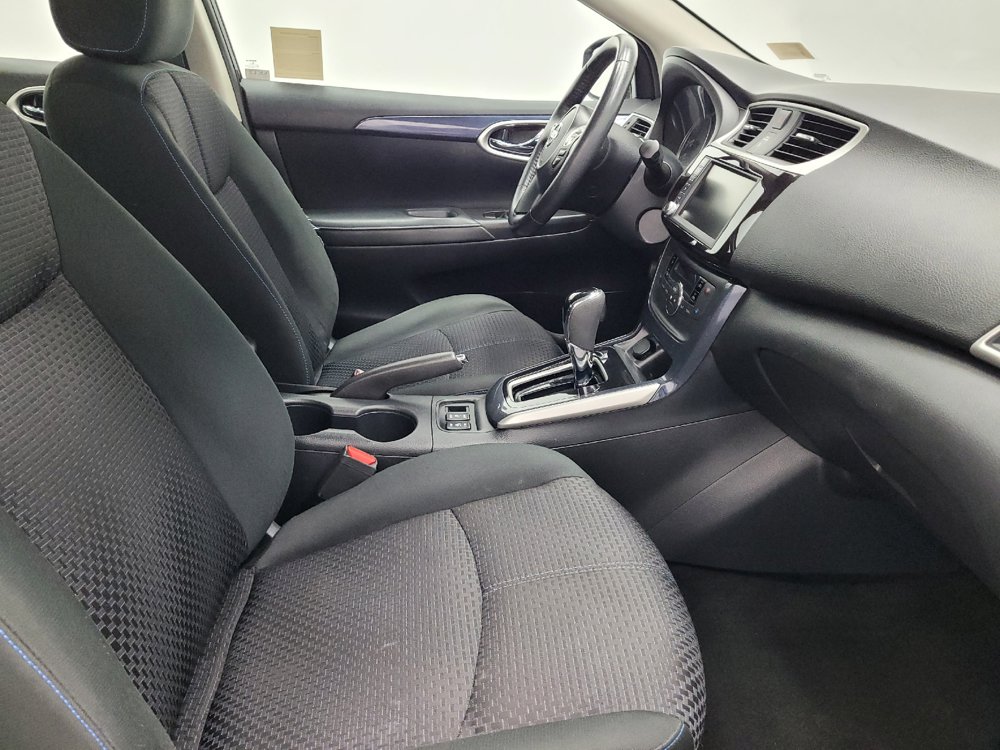 Used 2019 Nissan Sentra SR FWD image 21