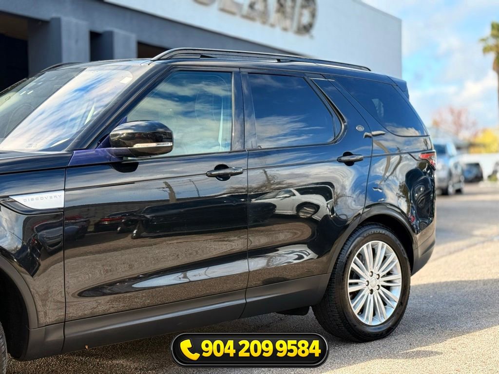 Used 2017 Land Rover Discovery HSE image 3