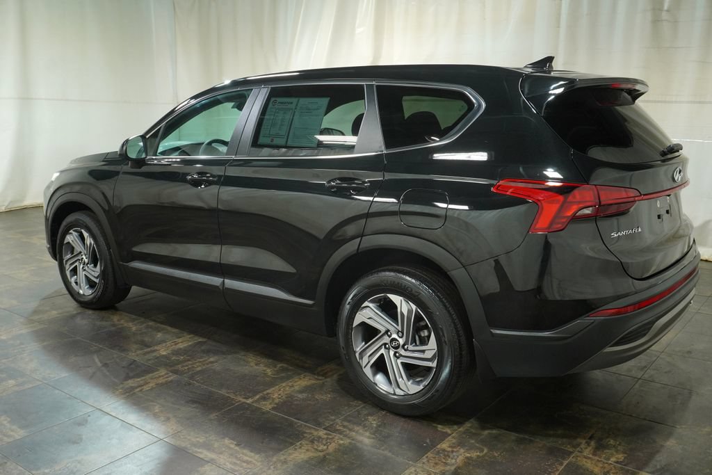 Used 2023 Hyundai Santa Fe SE FWD image 7