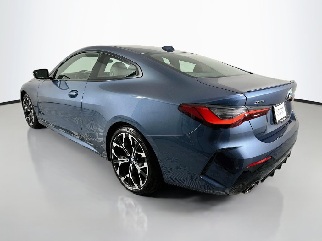 Used 2025 BMW 430i xDrive Coupe w/ M Sport Package AWD/4WD image 3