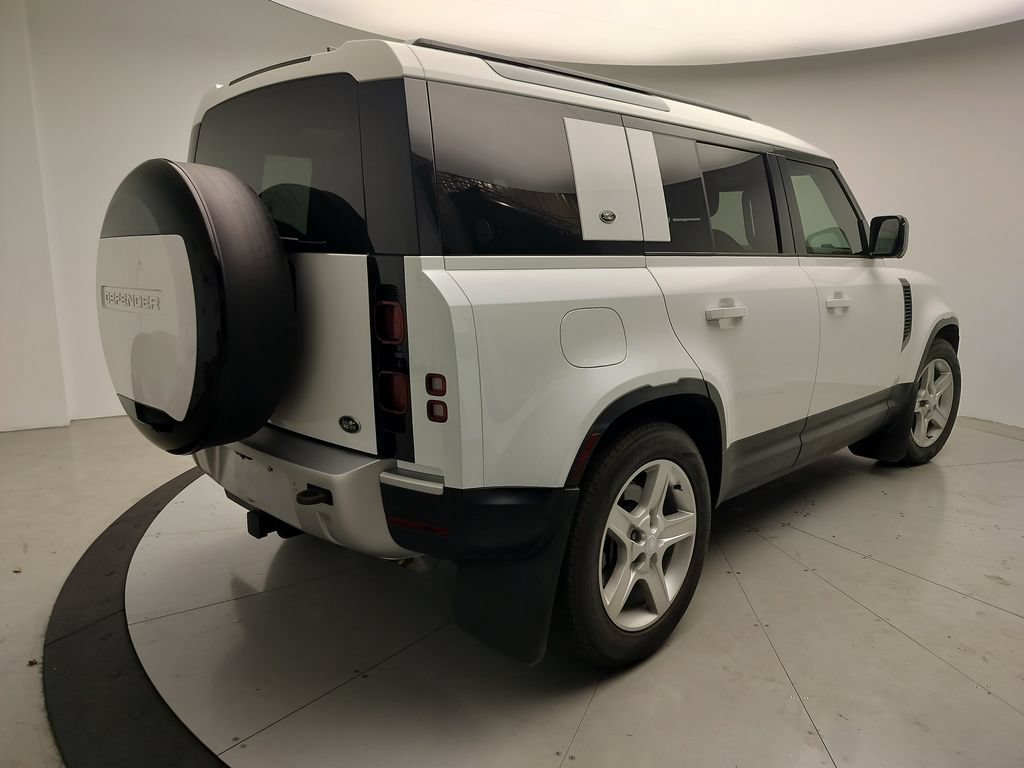 Used 2023 Land Rover Defender 110 SE AWD/4WD image 23