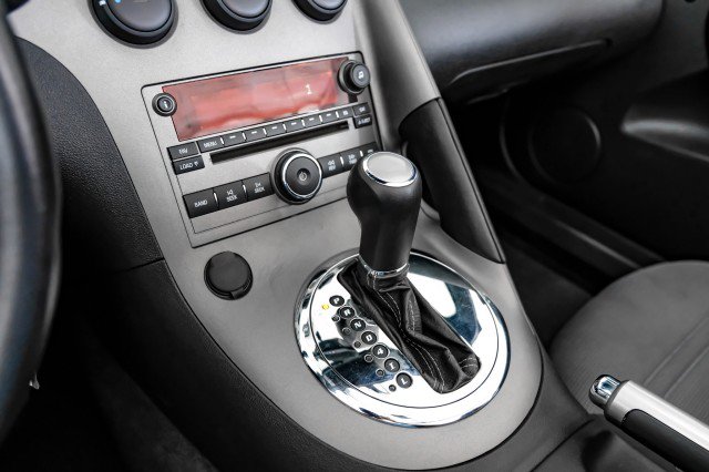 Used 2009 Pontiac Solstice GXP RWD image 15
