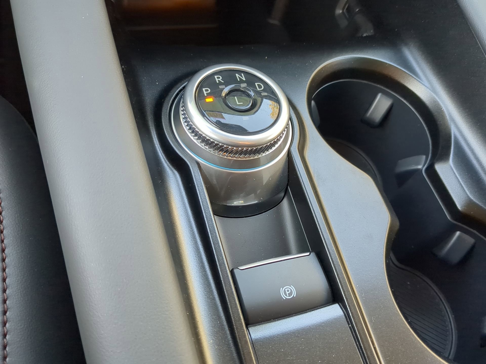 New 2025 Ford Explorer Active w/ Active Comfort Package image 59